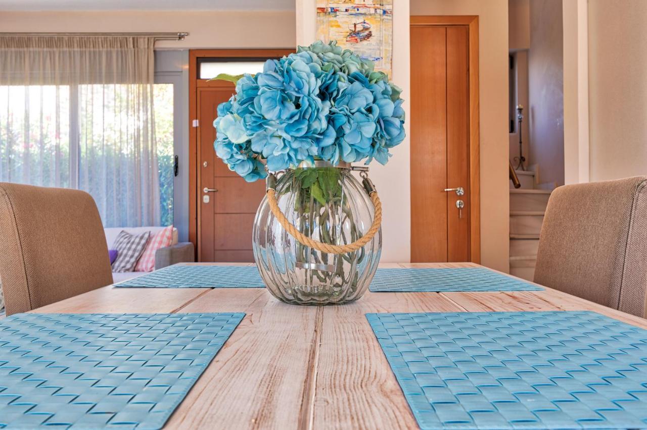 Elegant New Maisonette Near The Sea Aegina Экстерьер фото